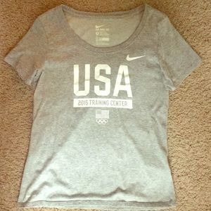Nike Tops - Medium Gray USA training center Nike tee Nike Tops - Medium Gray USA training center Nike tee